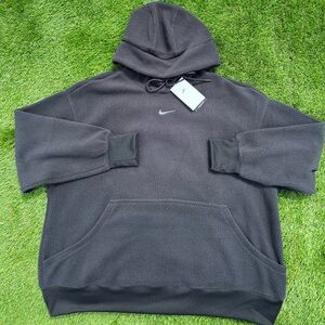 $90 Woman’s 1X-3X Nike Sportswear Essentials Plush Oversized Hoodie DX6420-010